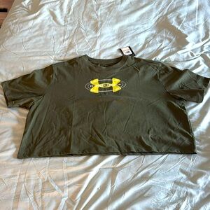 Under Armour Crop Tee NWT